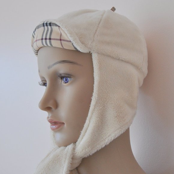 Burberry Baby Toddler fleece lined HAT 48 Hats